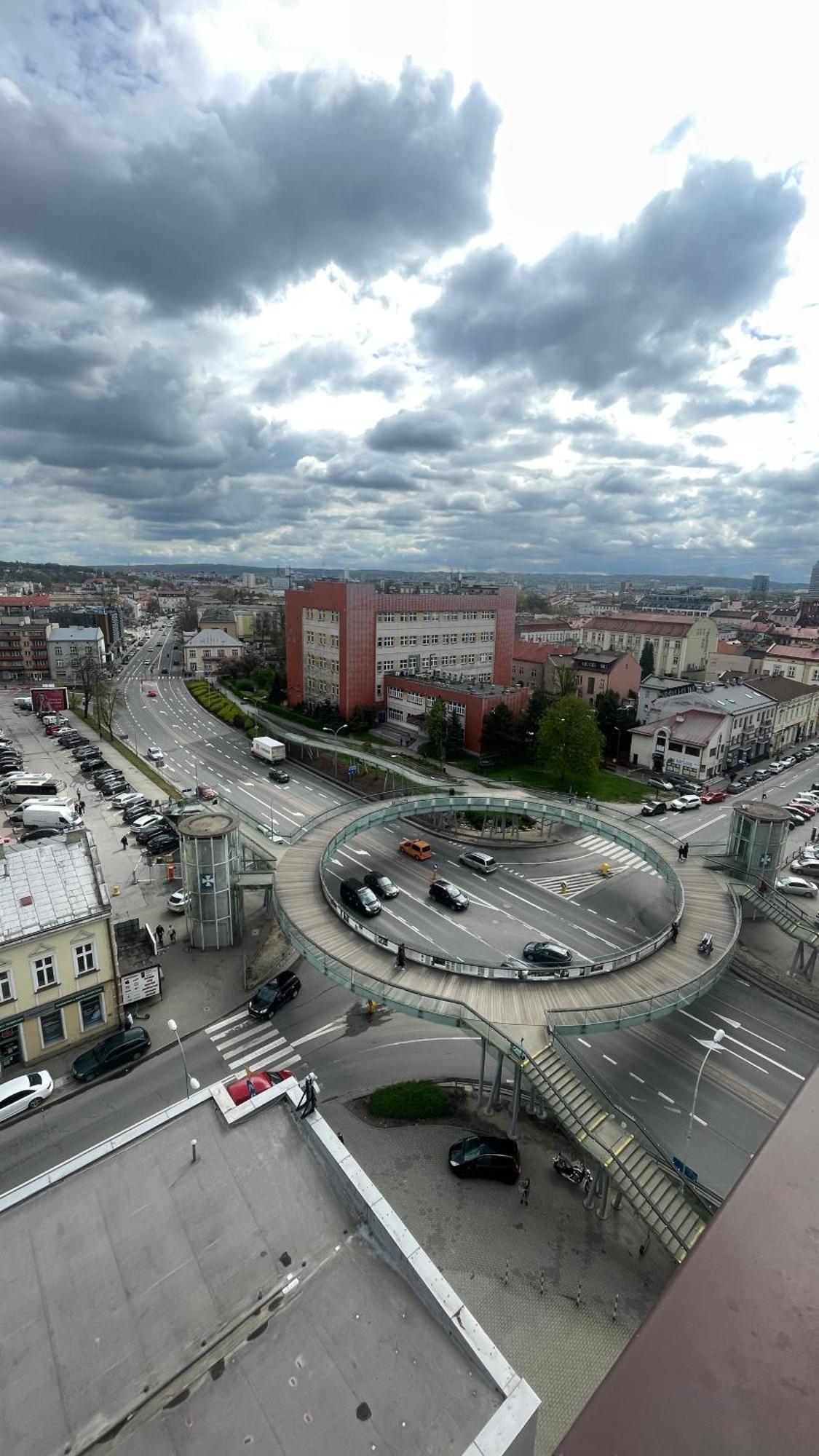 Apartament Przytulny 5 - Las, Self Check In, Dworzec Pkp Rzeszów Kültér fotó